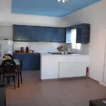 Ampelos Executive