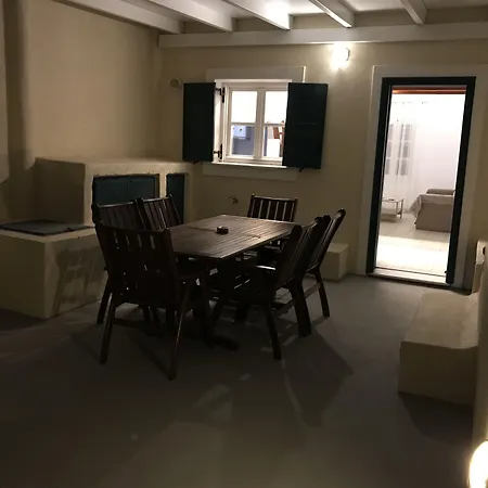 Ampelonas Executive Houses