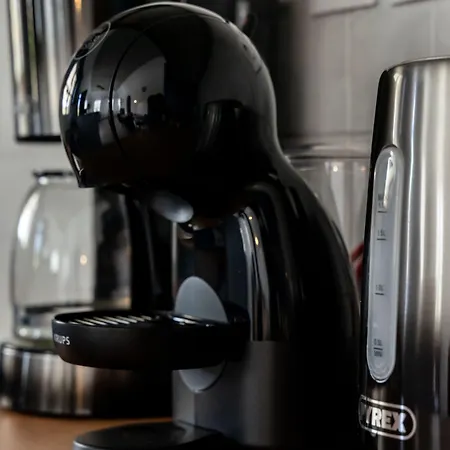 Ampelos Executive アパート *