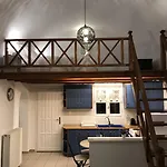 Ampelos Executive דירה Pýrgos