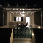 Ampelos Executive