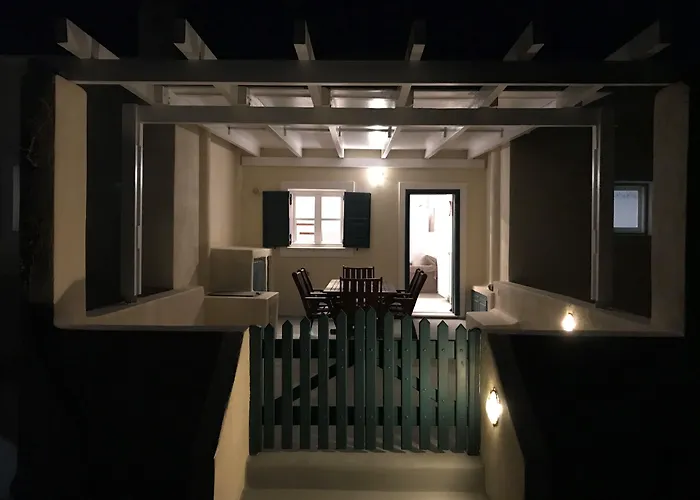 Ampelonas Executive Houses