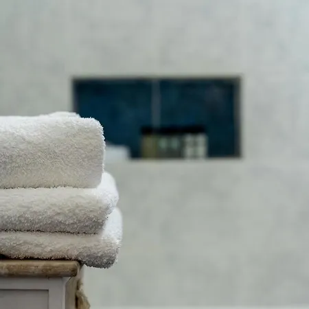 Ampelonas Executive Houses Apartment