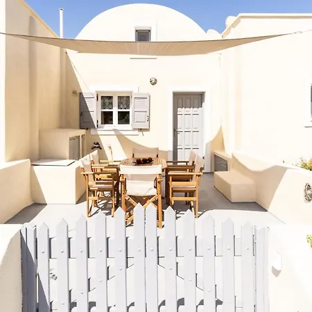 Ampelonas Executive Houses
