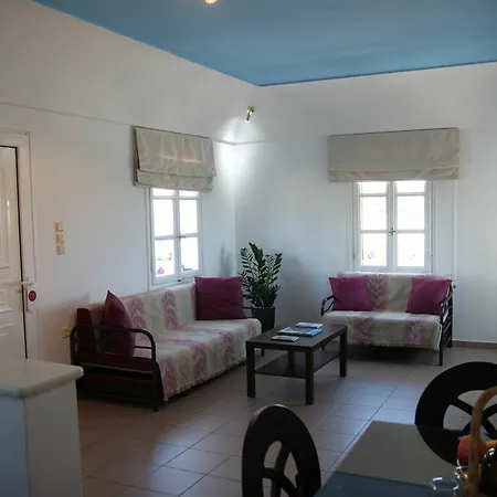 Ampelonas Executive Houses Apartment