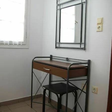 Apartment Ampelonas Executive Houses *